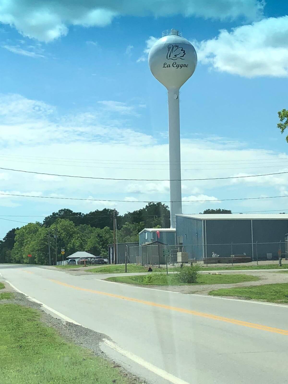 La Cygne water tower prepared for a new beginning with Black Diamond